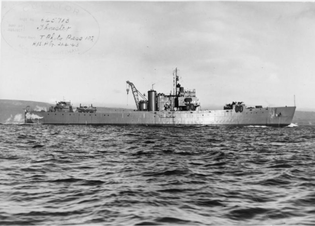 1941: Landing ship tanks